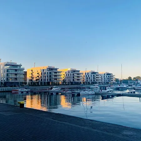 Apartament Yacht Park Marina Luksusowy Apartament Nad Morzem Apartment *
